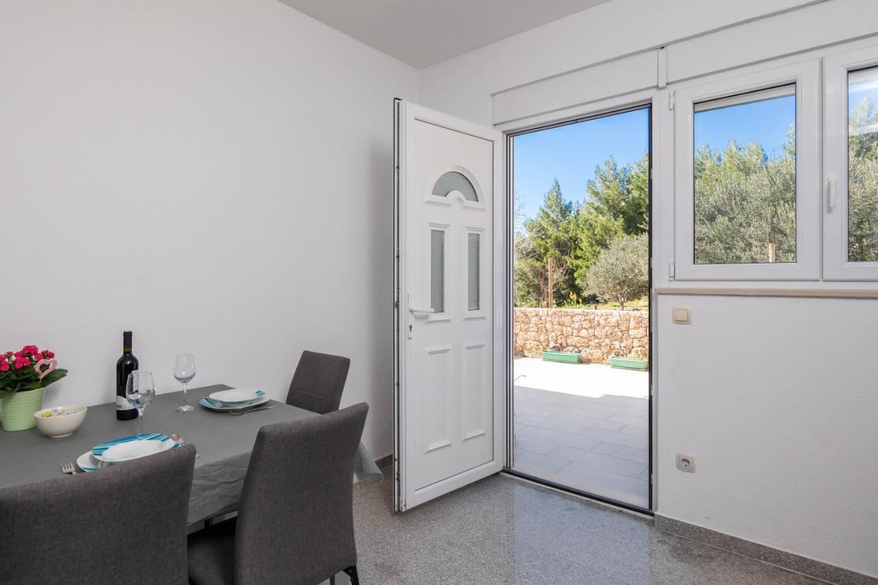 Aqua Vista Apartments Lokva Rogoznica Εξωτερικό φωτογραφία